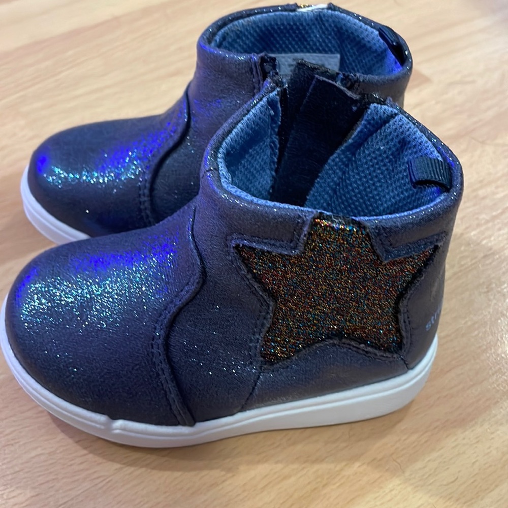 BRAND NEW Stride Rite toddler size 5 Nina Boot